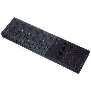 Аналоговий синтезатор Yamaha SEQTRAK Black