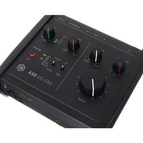 USB аудиоинтерфейс IK Multimedia AXE I/O One купить в интернет