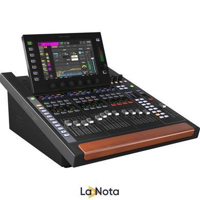 Микшерный пульт Behringer WING Compact