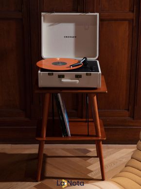 Проигрыватель виниловых дисков Crosley Mercury Cream