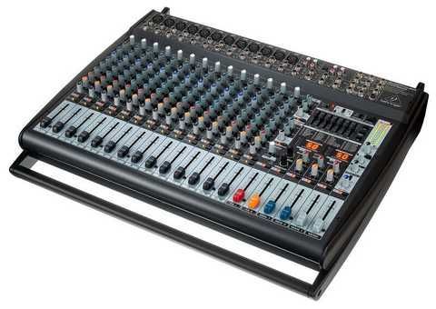 【美品】behringer EUROPOWER PMP6000 ハードケース付き Активний мікшерний пульт Behringer PMP6000 купити в інтернет