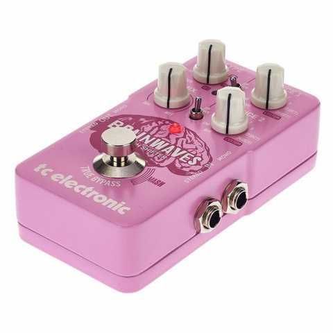 Гитарная педаль TC Electronic Brainwaves Pitch Shifter купить в