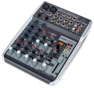 Микшерный пульт Behringer Xenyx QX1002USB