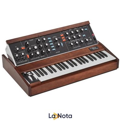 Аналоговый синтезатор Moog Minimoog Model D 2022 Edition