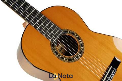 Класична гітара Admira Malaga