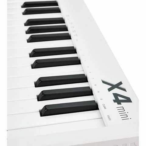 MIDI-клавиатура Midiplus X4 mini купить в интернет-магазине LaNota