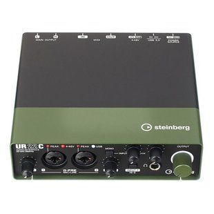 USB аудиоинтерфейс Steinberg UR22C Green