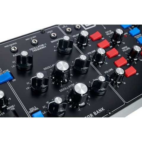 Аналоговый синтезатор Behringer Model D - LaNota - интернет
