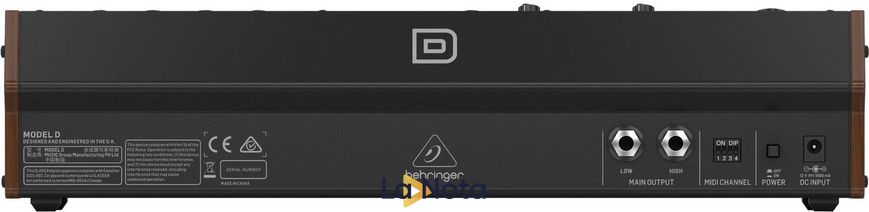 Аналоговий синтезатор Behringer Model D, Чорний