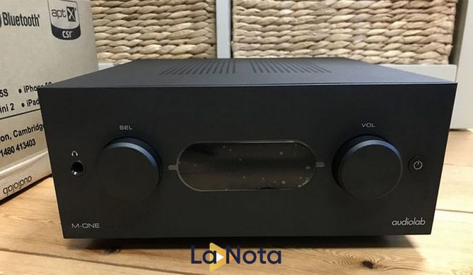 Інтегральний підсилювач Audiolab M-One Black