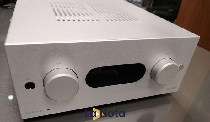 Интегральный усилитель Audiolab M-One Silver