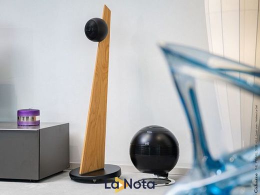 Акустична пара Cabasse IO 2 stand version Light-Oak/Glossy Black