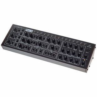 Синтезатор Behringer PRO1, Черный