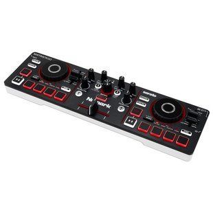 DJ контролер Numark Mixtrack Go
