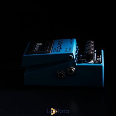 Гитарная педаль Boss VB 2w Vibrato