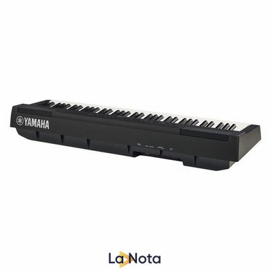 Цифрове піаніно Yamaha P-121 BK