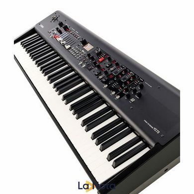 Синтезатор Yamaha YC73, Чорний