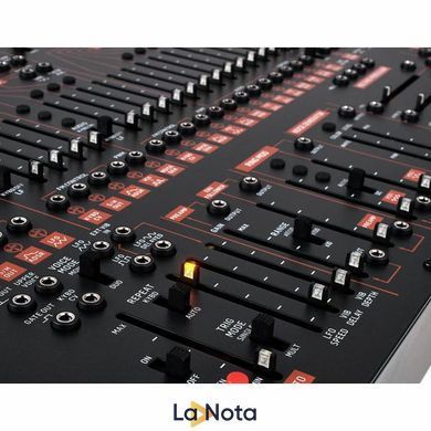 Аналоговый синтезатор Behringer 2600