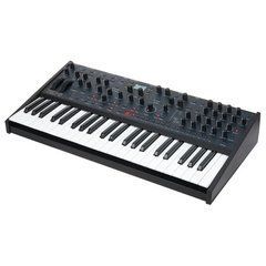Аналоговий синтезатор Oberheim TEO-5