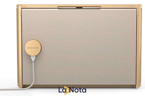 Портативна акустика Bang & Olufsen BeoSound Level Light Oak