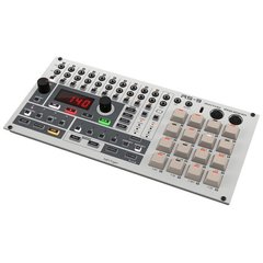 Драм машина Behringer RS-9