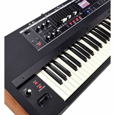 Синтезатор Roland VR-730 - LaNota - интернет-магазин музыкальных