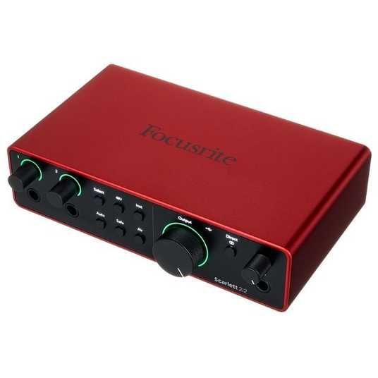 USB аудиоинтерфейс Focusrite Scarlett 2i2 4th Gen купить в
