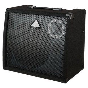 Клавишный комбоусилитель Behringer K900FX