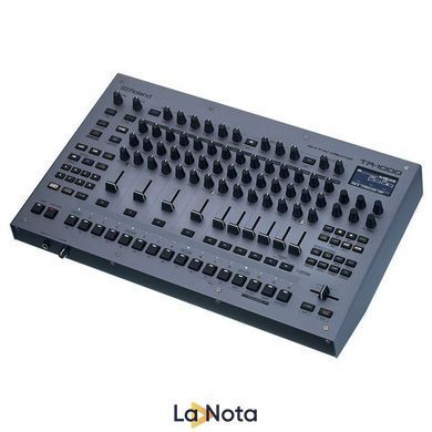 Драм машина Roland TR-1000
