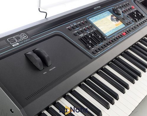 Рабоча станція Ketron sd9, Чорний