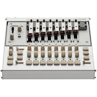 Аналоговий синтезатор Korg Phase8