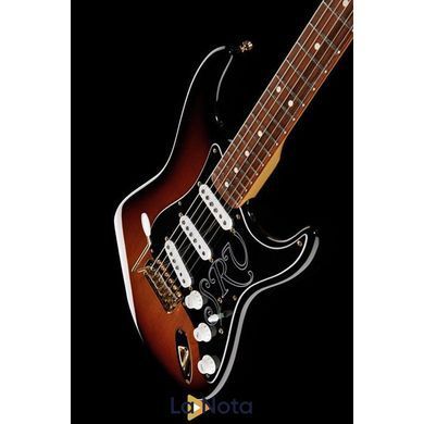 Електрогитара Fender Stevie Ray Vaughan