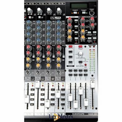 Микшерный пульт Behringer Xenyx QX2442USB