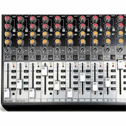 Мікшерний пульт Behringer Xenyx QX2442USB купити в інтернет