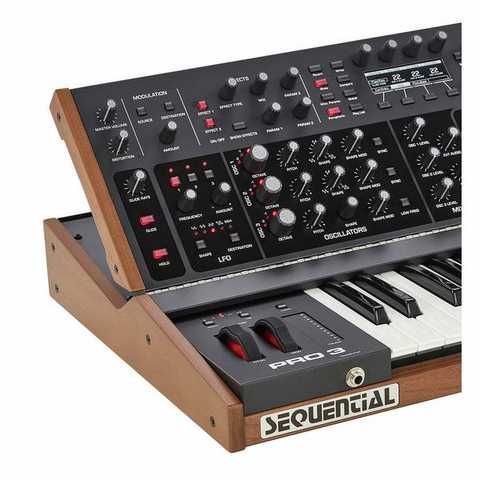 Аналоговий синтезатор Sequential (Dave Smith Instruments) Pro 3