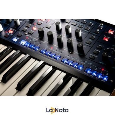 Аналоговий синтезатор Korg multi/poly