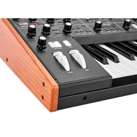 Аналоговий синтезатор Moog Muse - LaNota - інтернет-магазин
