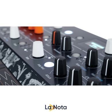 Аналоговий синтезатор Arturia MicroFreak, Чорний